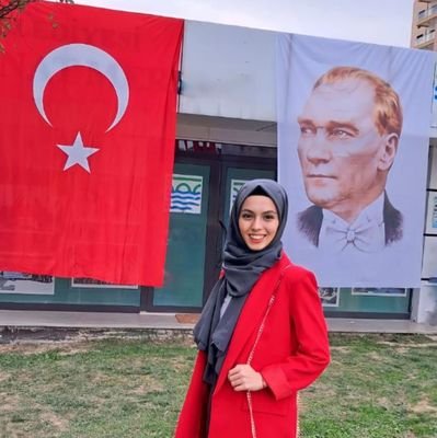 Irem13946596's profile picture. Bilişim Teknolojileri Öğretmeni