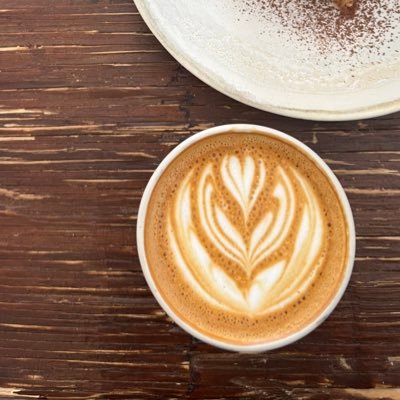 Amani_2727's profile picture. Dentist