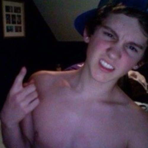 DopestJosh's profile picture. What.