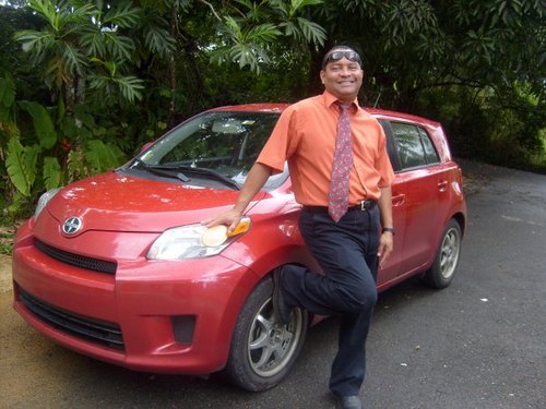 guitarraclasic's profile picture. Me encanta tocar guitarra.Escucho musica country,rock,merengue y musica de los 80.aprendi mucho con el curso que explico en mi pagina web,http://t.co/NmcfXp2RvD