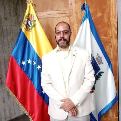 Venezolano 🇻🇪, Internacionalista, defensor del #Esequibo y la #Hispanidad ,Der-Alt. Libresco