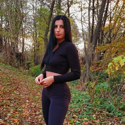 #CryptoQueen 👑 | Learning, earning, and building the future of finance 💎🔗 #BlockchainBabe #CryptoLife