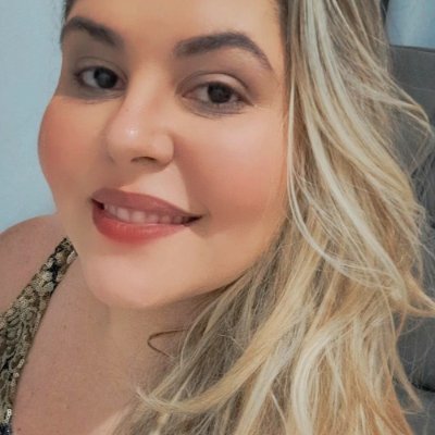 👵31y
👩🏻‍🎓 Publicitária / 💻Designer Gráfico
🎮Gamer de Valorant / Fortnite
📍 São Paulo