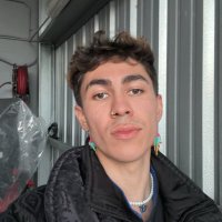 π (@yikes_vincent) 's Twitter Profile