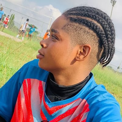 #Zlatan🌻 Future Left Back for the @NGSuper_Falcons 🇳🇬 | Currently @dannazfc_ladies #believe 📽️ https://t.co/evaQPugIBf