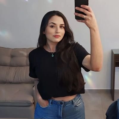 Krappejulia's profile picture. Enfermeira - UDESC ⚕️ || São Francisco do Sul || 26 ♍