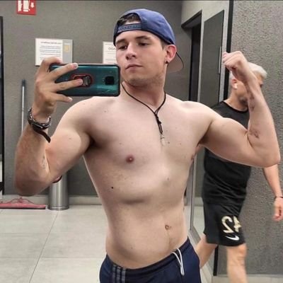 RomMartCue's profile picture. DM IG: @ian_rmc2