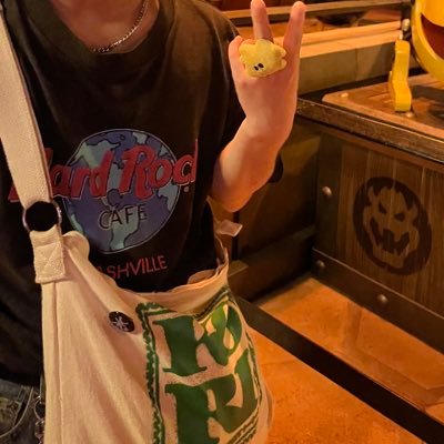 Super_Big_Sauna's profile picture. Kroiと音楽とロゼスペとサウナとラーメンと猫が好き 兼 ロゼスペでは超ドデカサウナでやっておりますゆえ以後お見知りおきを