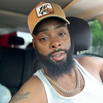 slang_wang_yo's profile picture. Ima chill nigga swag on 💯 when I swing this thang hoes get to 🏃🏾‍♀️🏃🏾‍♀️