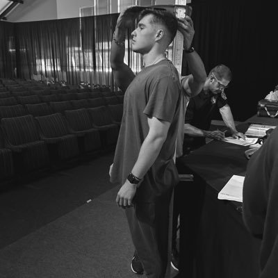 Views are my own | Men’s Physique competitor | Compulsive mouse collector