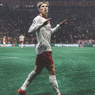 Drop a follow 📌😊Manchester united ❤️ 
Mbappe fc all the way 😘
Musiala ball 🥶