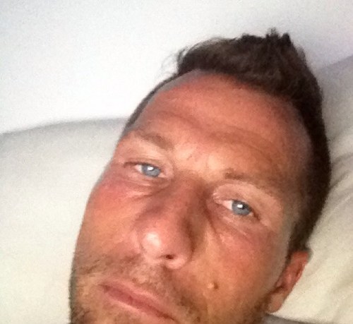 74peroni's profile picture. 