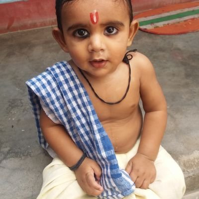 Deepaksinghem's profile picture. आप दुसरे से अलग है.. 
इसका यह मतलब नहीं की आप गलत है..