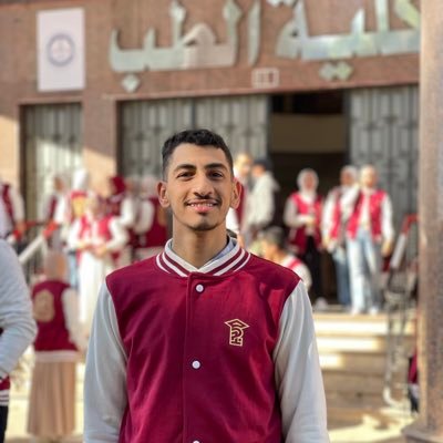 Mo_K_Alsayh's profile picture. عيناكي وطني كفي بهما وطن أغلقت(....)الأقواس انتصاري العظيم