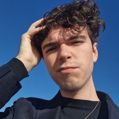 QuintoS21's profile picture. I'm a night person🌌😴
🏳️‍🌈