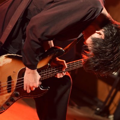 ▶︎Bassist / Composer / Lyricist / Graphic designer #rsguitarworks ▶︎ex.THE AFTER ALL'S / reckless