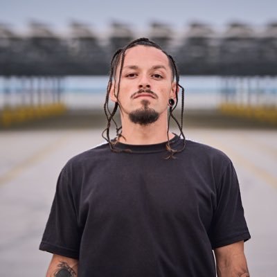 E28_Harry's profile picture. Artist - Dancer pro - 1LP-🍊