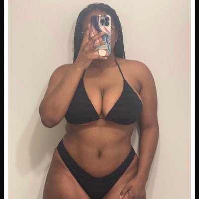 CreamyJojo1's profile picture. “Screaming Louder 4 The 👯‍♀️In the Back”