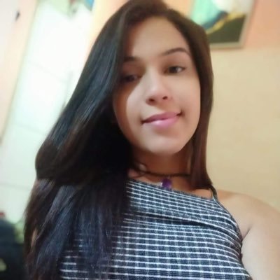 sophiasouza94's profile picture. 