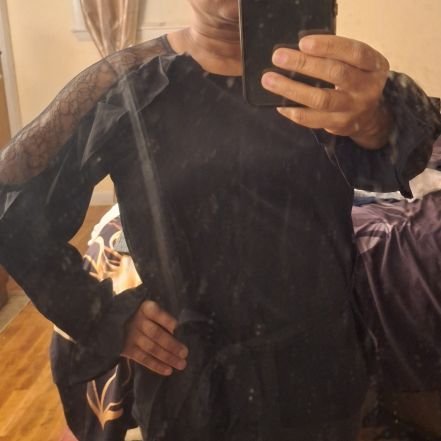 VocalXpression2's profile picture. 