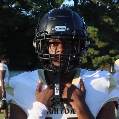 OLB at Knightdale high school 2026 | MLB | 5’11 | 200 Ibs | NAC 6 All-conference | 🎓GPA 3.33 | email khjones2007@gmail.com | phone number 919-400-0200 |m