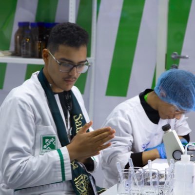 I love chemistry / a creator in the {world Student }mawhiba | ibdaa' 23 | good fighter}(Med🩺) 🥈Silver award in Chemical Lab Tech in CPE Russia