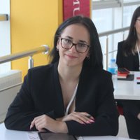 İlayda (@ilaydasily) Twitter profile photo
