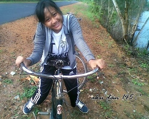 ballardrigl's profile picture. Reader, Singer \u266a,Poet, Sister, Listener & LOVER \u265 \u2665 \u2665