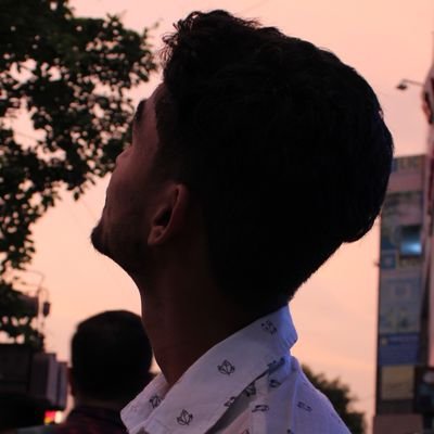 iCopyCode's profile picture. Freelance Video Editor | Learning Web Development from 100xDevs