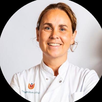 MD PhD, medical oncologist @amsterdamumc
Melanoma • Phase 1 clinical trials • 🎯 Precision oncology • @cancercenterams •
'Moozer' to J & F • 🎵 ⚽️ 🥋 🤙