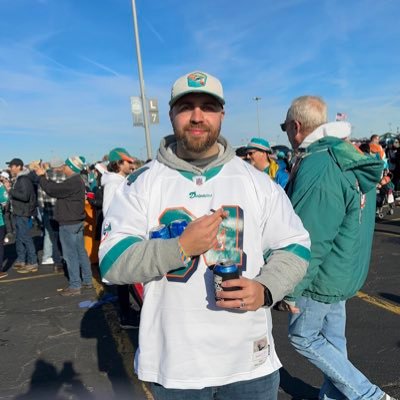BrianMM91's profile picture. 34. Married. #REPBX #PHINSUP #NETSWORLD #NYR #ND🍀 #NYCFC