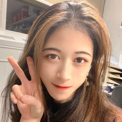 Monica Lanhui Qiu Profile