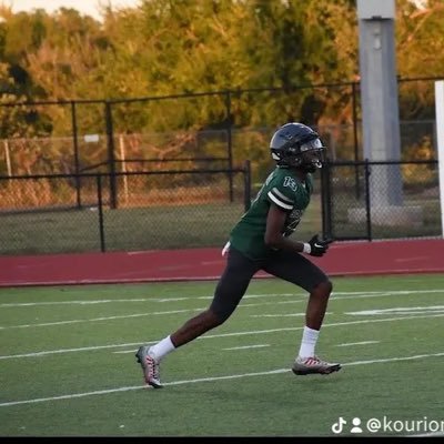 Edmond Santa Fe ‘27 | gpa 3.4 | wr/DB | 5’11 138 lbs | bench 160| squat 240| track| email: lovekourion@gmail.com| number: 4057061295