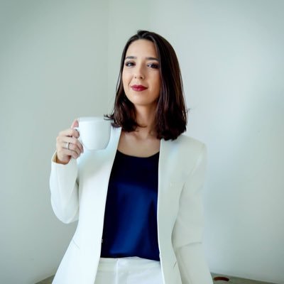 🏆 Transformando regras previdenciárias em vantagens para você! 🌎 Atendimento online em todo o Brasil 📞 Garanta um futuro tranquilo, contate-me agora!