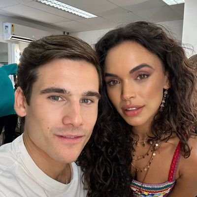 acervoluguel's profile picture. faz de conta que ainda é cedo