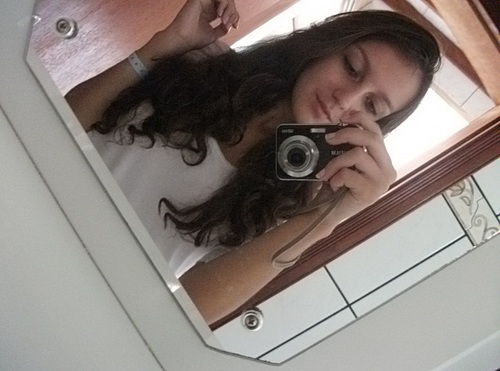 MARCELY ACC EU NO MSN E-MAIL tensomermao123@hot.. 
4ever sz toco violão, viciada em redes socias, adoro fzer novos amigos. msn: maah.tawanny_m13@hotmail.com