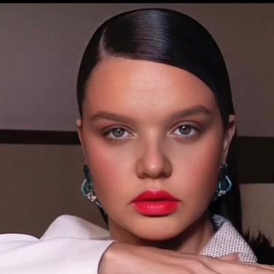 Hockeygirl1776's profile picture. 