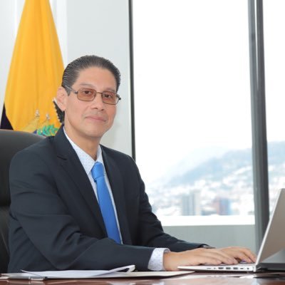 Ministro de @Telecom_Ec Profesor de FIEC ESPOL, Ph.D Arizona State University, Guayaquil, Ecuador. Emelecista de corazon