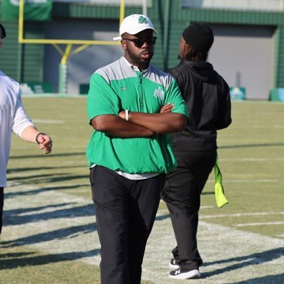 Assistant DFO @WeevilFootball #EATEMUP #COUNTONME