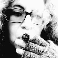 Petit Corona (@achickwithstick) 's Twitter Profile