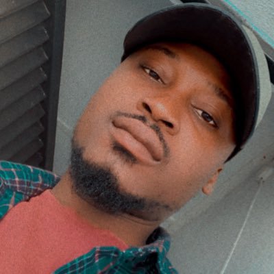 AdelekeWale9's profile picture. 1Bad-boy ||🤨 Chelsea fc 💙//  #life of the party || ENTREPRENEUR||  sales and installation of gyms and equipment  || Model trainer ||