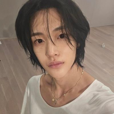 _imnotisay's profile picture. ८ ⑅ ᵔ  ֊  ᵔ ა     fan and bns account of xyril/isay, mainly #엑소 #엔시티 #威神V #라이즈 and #세븐틴 | SAW TXT!