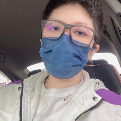 vsLopsF's profile picture. 鈴木雄介【資産4000億トレーダー鈴木による現金給 付】日本の証券会社に就職→上司のパワハラで鬱→退職 し、FXで億稼ぐ→投資信託でさらに増やす→すい臓癌 で余命宣告。独身で家族は弟だけなので、死ぬ前に資産 をすべて分配します。参加されたい方は、いいね＆コメ ントを。