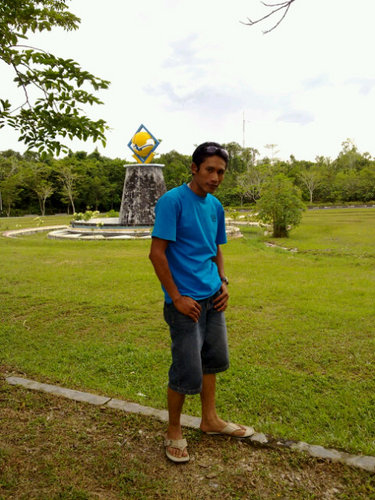 Rhiyo_Manokwari's profile picture. 