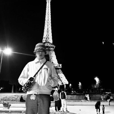 wtnbkim_'s profile picture. 42.012🤍 @cutieenaaa_