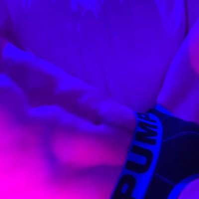 discostick_xxx's profile picture. 18+ / XXX / Slut under LEDs 🪩