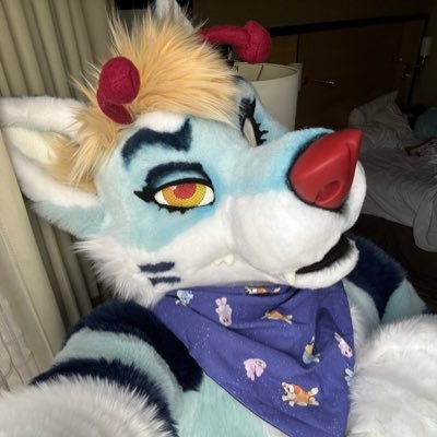 kaiju corgi shiba jupiter ✂️🐕 @madefuryou | 24 | she/her | pnw | 🇯🇵 | dummy thicc 💘 | 18+ | girl liker 🌈 | AD: @jupiterbites | 🦷 dentist in training 🪥 |