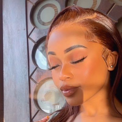 itebogeng_'s profile picture. Re Bakgaditsi-Mahlokwe-Mabutswela🤎