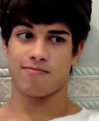 PedroPazelo's profile picture. Eu quero paz e maais $$