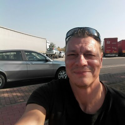 HSchlott67409's profile picture. 